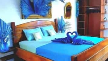 1 bedroom, internet, bed sheets