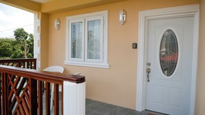 Terrace/patio - Soothing apartment with AC in charming Gros Islet and Pool Access (Castries)