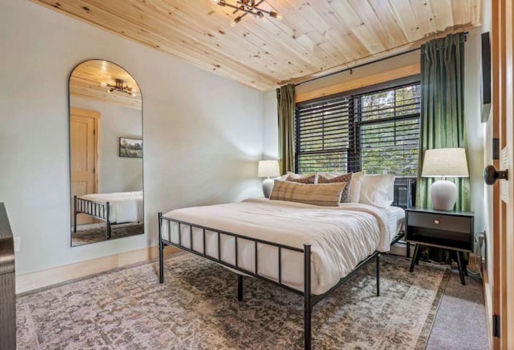 3 多间卧室、熨斗/熨衣板、旅行婴儿床、WiFi