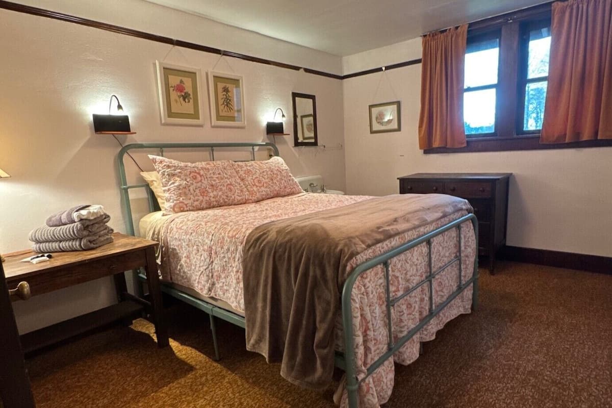 Traditional Room, Non Smoking, Garden View