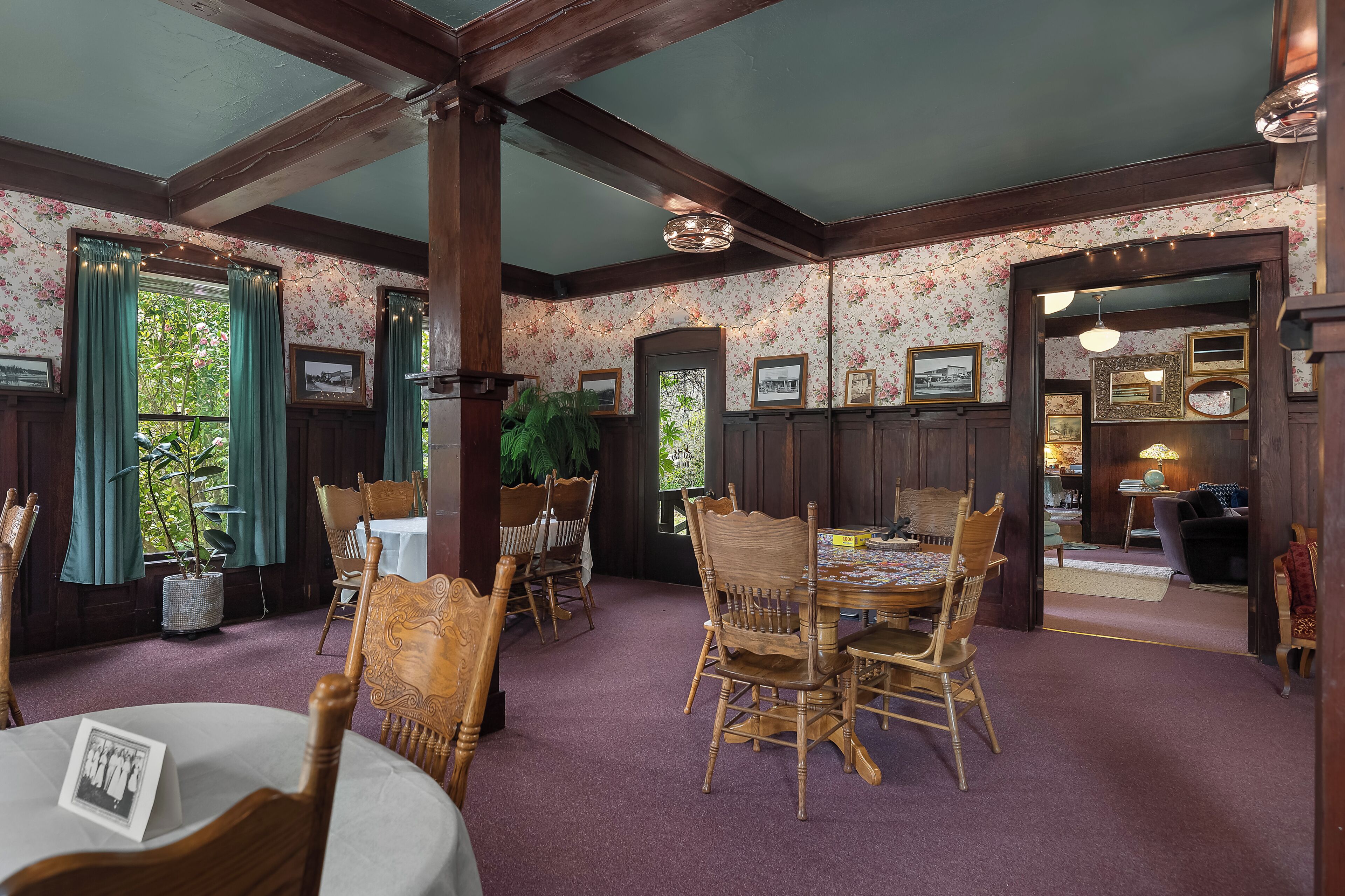 이집트산 면 시트, 고급 침구, 각각 다른 스타일의 인테리어, 각각 다르게 가구 비치