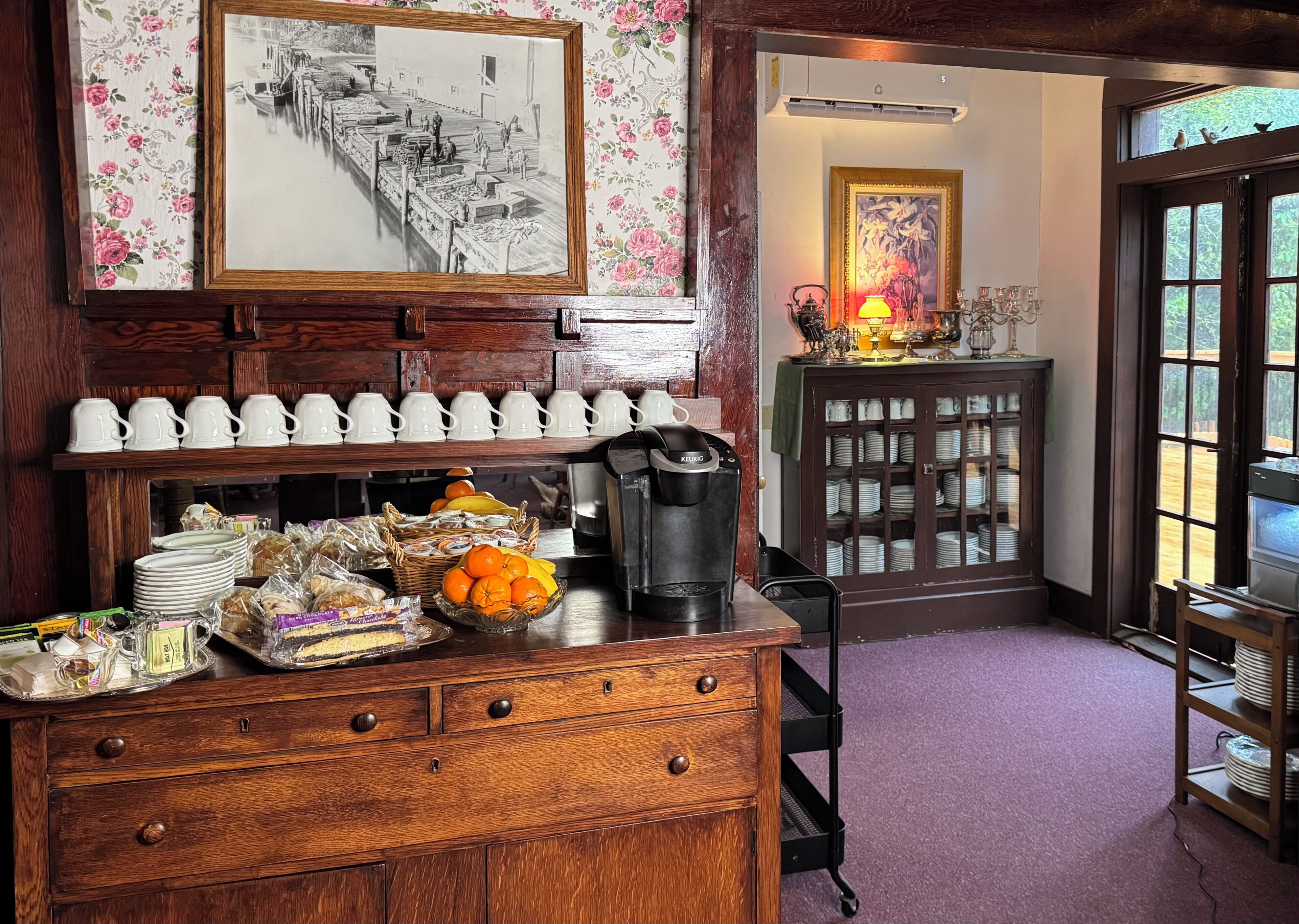 Free daily self-serve breakfast