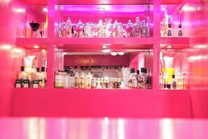 Bar (en el alojamiento)
