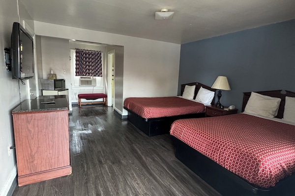 Standard 2 Queen Beds | Desk, laptop workspace, WiFi (free)