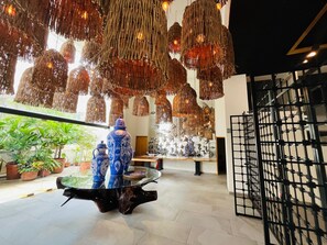 مدخل المنشأة