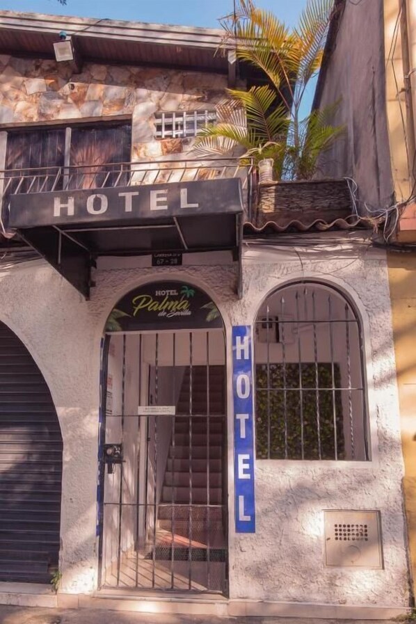 Fachada del alojamiento