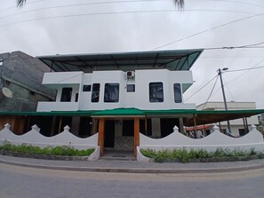 Front of property - Hostal brisas del mar  (Puerto Villamil)