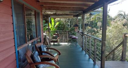 Estreet Coastal - Your own private tranquil oasis in Lennox Head