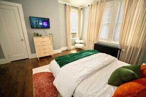 Room - Uptown Funk~Parking~W/D~Walk To Stadiums~Nightlife (Charlotte)