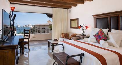 3 Bedroom Penthouse Suite
