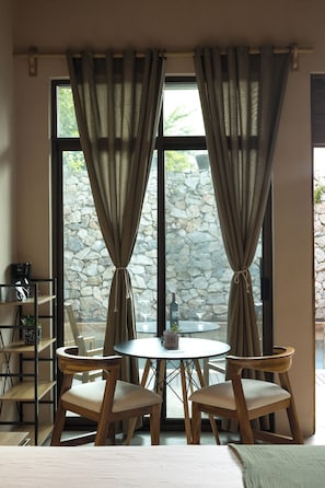 Comfort Double Room | Egyptian cotton sheets, premium bedding, Select Comfort beds - Casa Ampa Zikatela - Brisas de Zicatela- Puerto Escondido (Brisas de Zicatela)