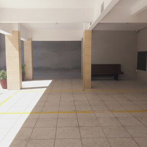 Interior - 2-bedroom apartment, 6-minute walk from the beach. (Itapema)