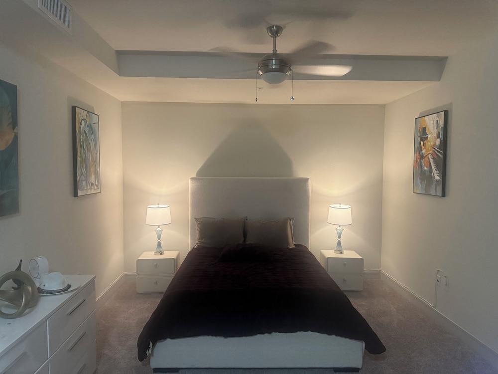 Luxury Penthouse Suite near Central Park - Airbnb - Luxury Penthouse In Heart Of City