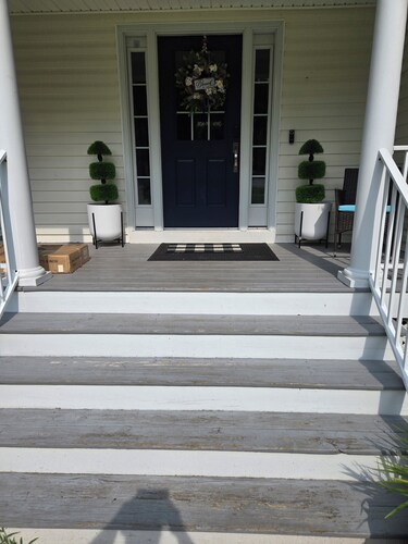 PRIVATE 2 BEDROOM w/ BATH/SHOWER COMBO - Chesterfield, VA