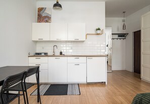 Fridge, stovetop, toaster