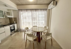 Dining - Spanking new bright Studio in a Strategic Area of Recoleta (Buenos Aires)