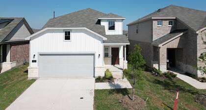 Beautiful 4-bedroom house in Princeton - Perfect for a Family Getaway