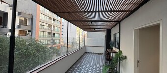 Enjoyable 5-bedroom house with AC in Miraflores