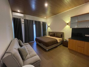 Double Room | Iron/ironing board, free WiFi