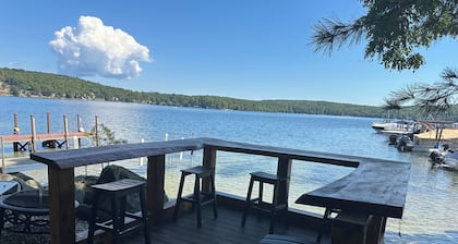 Families Enjoy-Waterfront Home & Dock in Meredith’s No‑Wake Zone- Kayaks