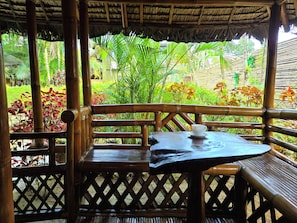 Iron/ironing board, free WiFi