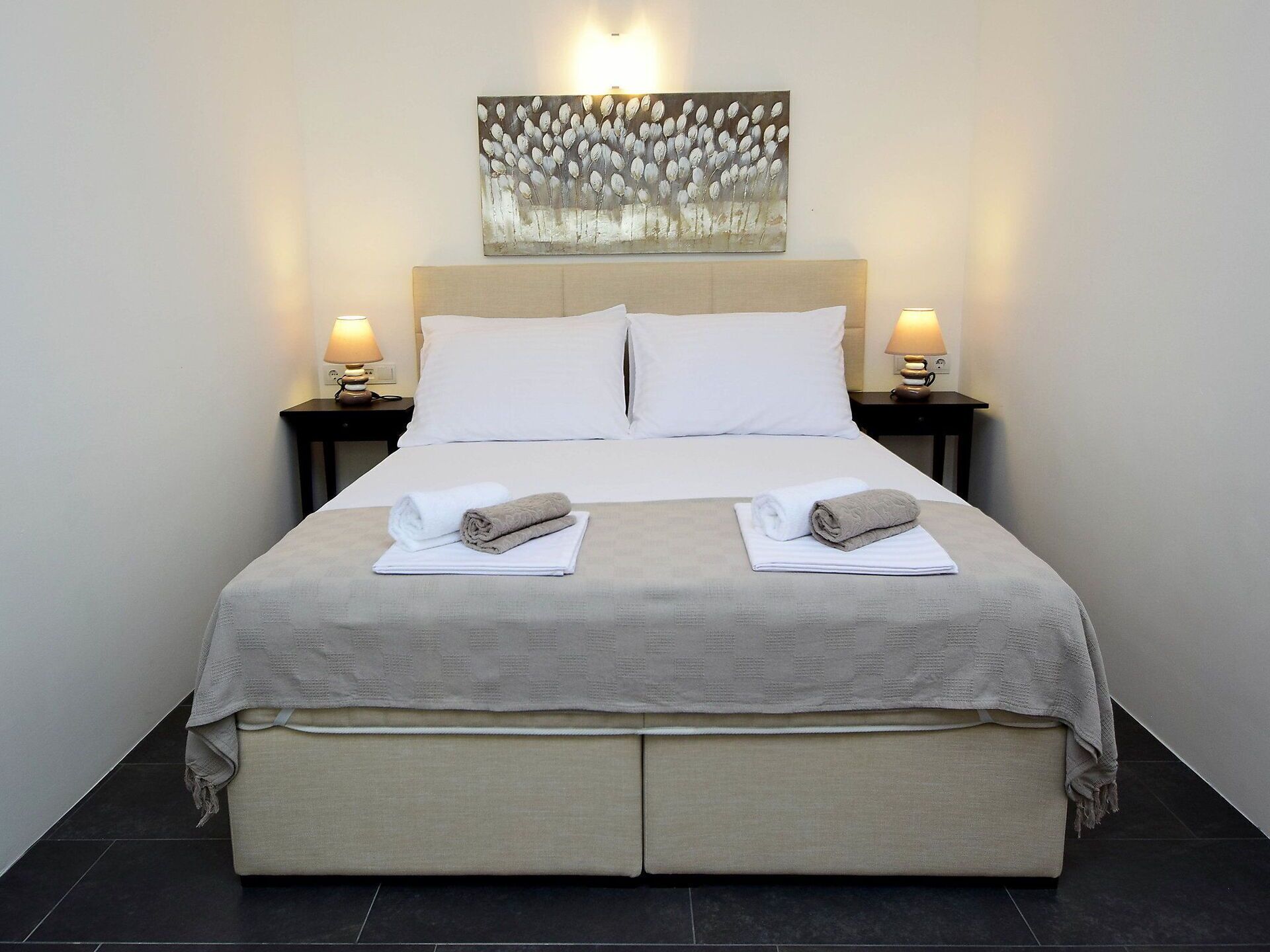 Furniture, Property, Building, Comfort, Interior Design, Textile, Lighting, Wood, Lamp, Floor