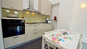Billede uden beskrivelse, 3 af 12, knap