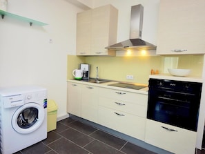 Oven