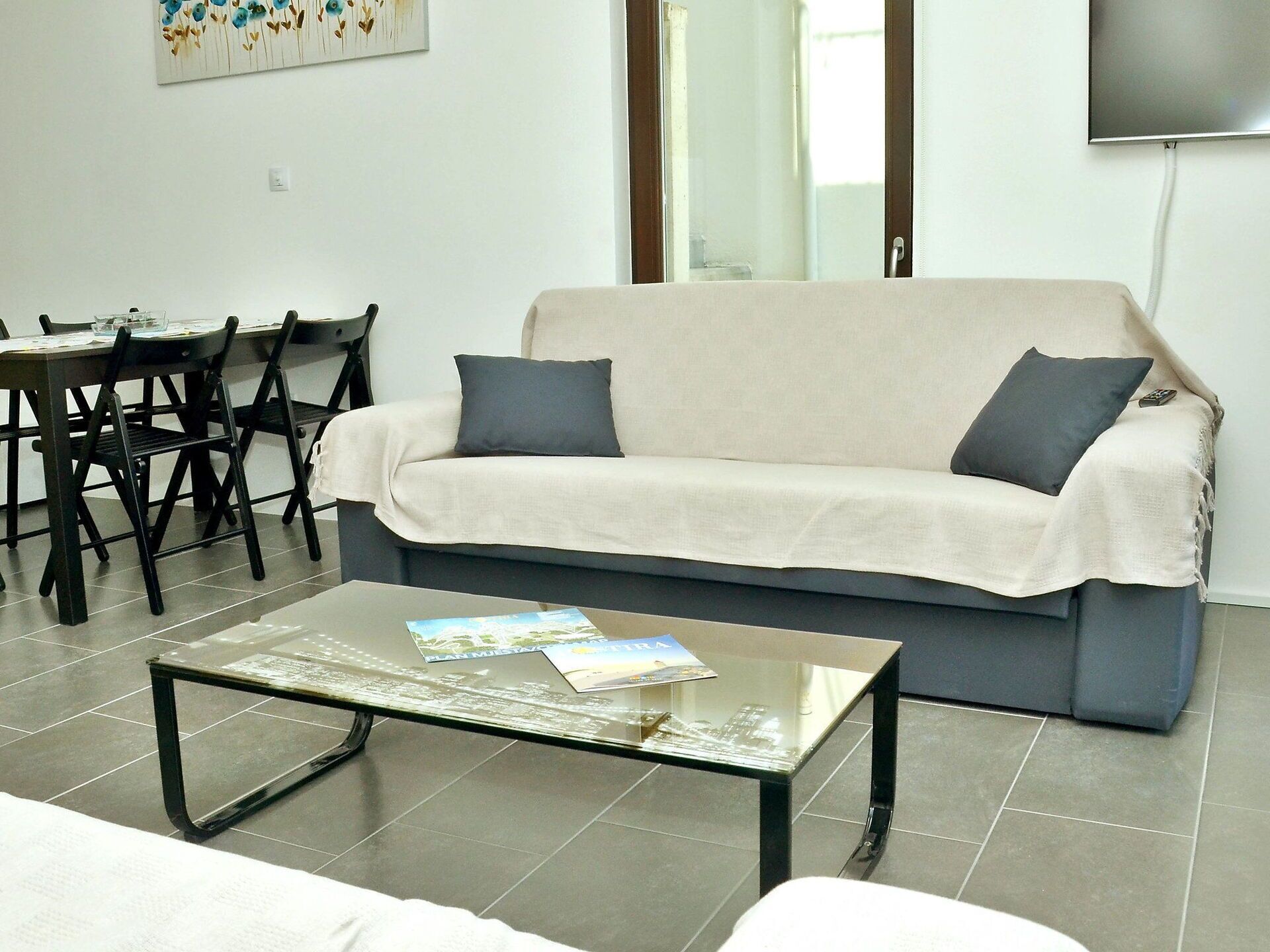 Tabelle, Couch, Möbel, Rechteck, Bilderrahmen, Textil, Studio Couch, Die Architektur, Interior Design, Wohnzimmer