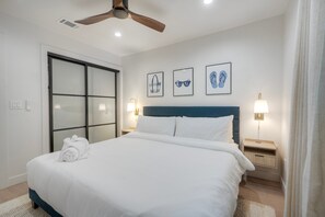 2 bedrooms, iron/ironing board, free WiFi, bed sheets