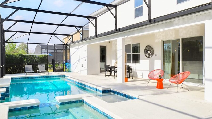 Upstay - 32 Guest Home - Pool Hot Tub and Games