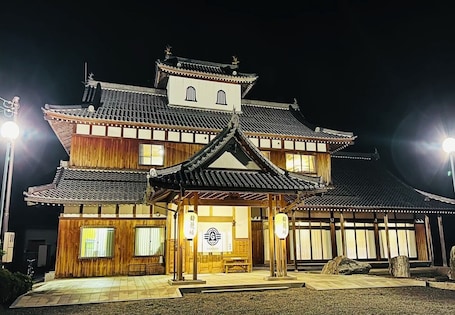 Exclusive House, 3 Bedrooms, Mountain View | Exterior