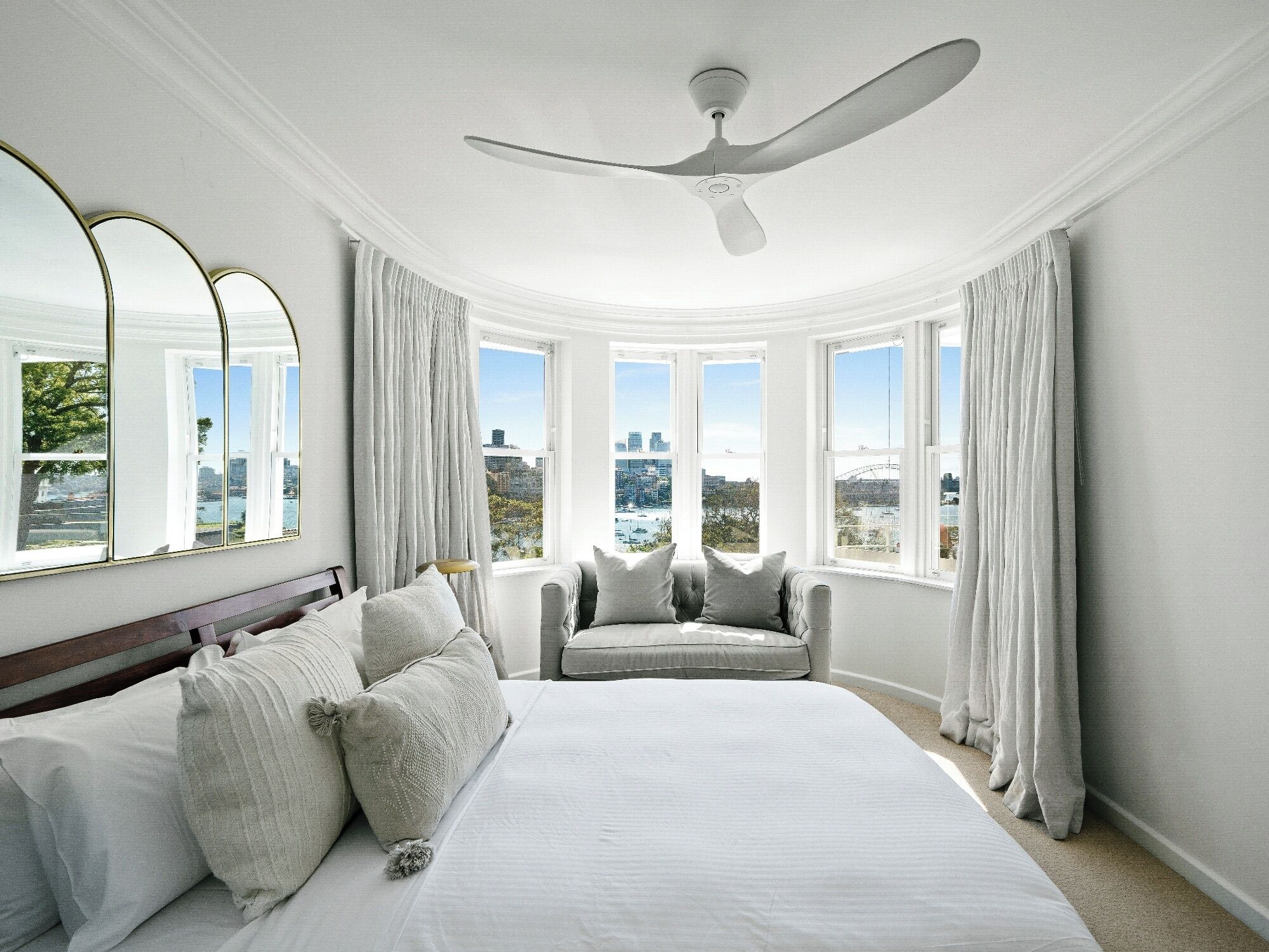 2 chambres, bureau, fer et planche à repasser, Wi-Fi gratuit