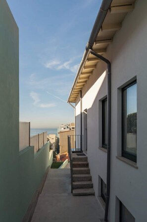 Property grounds - Sleek & Authentic House with Terrace by HostWise (Porto)