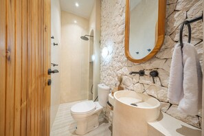 Family Villa, Pool View | Bathroom - Villa D'amelia Jimbaran  (Jimbaran)