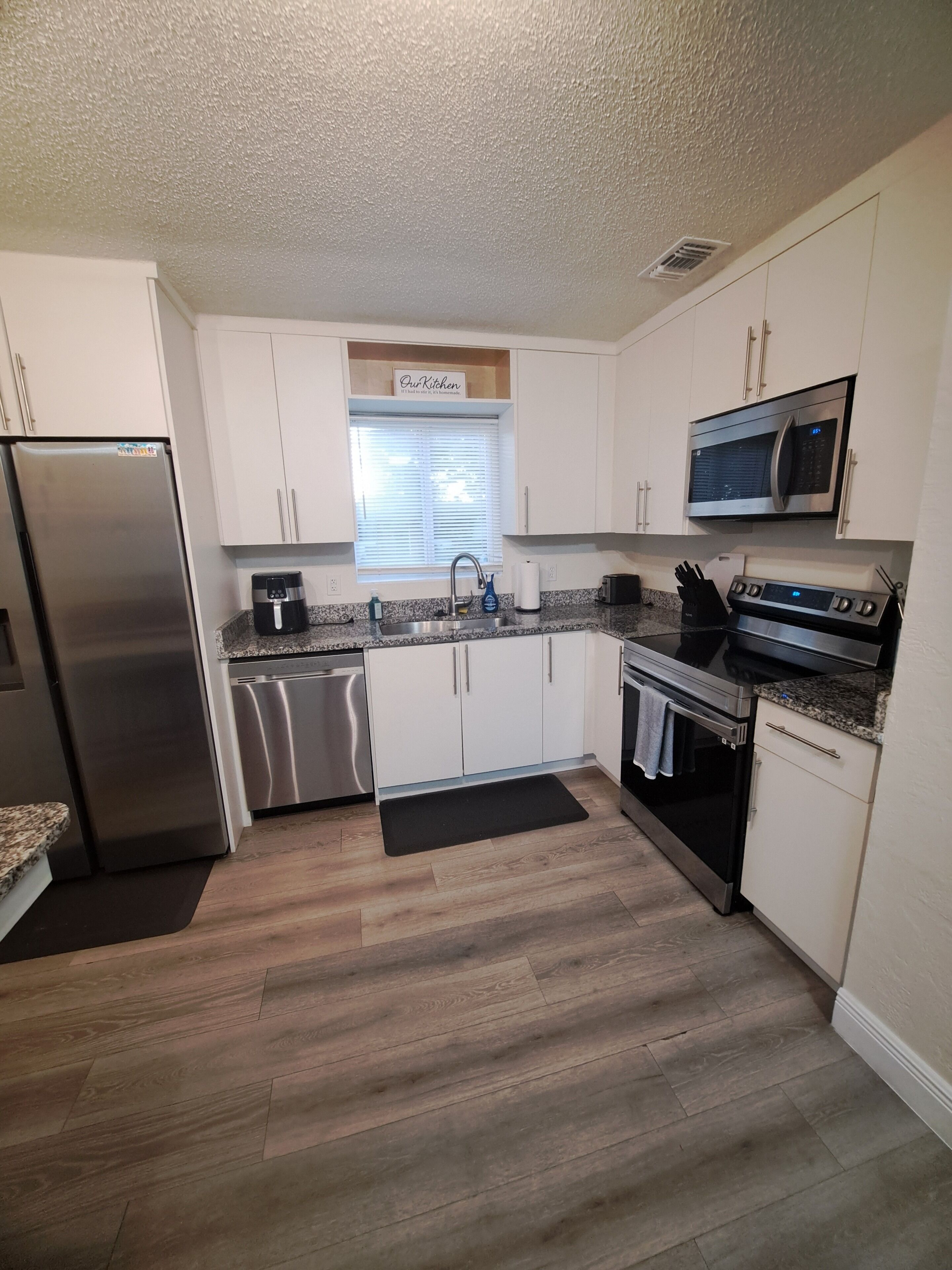 Four, plaque de cuisson, lave-vaisselle