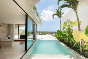 Outdoor pool, pool loungers - Villa Ohana by Alfred in Bali (Pecatu)