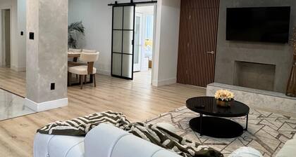 Modern Luxury Retreat Sleeps 13+ NJ & NYC Access