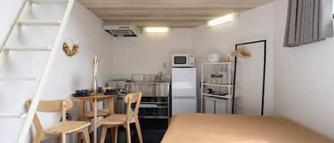 Blackout curtains, iron/ironing board, free WiFi