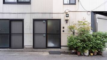 Façana frontal de l'allotjament