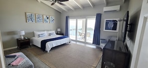 3 bedrooms, iron/ironing board, WiFi, bed sheets - Looking Glass Villa, SolVillasUSVI (Cruz Bay)