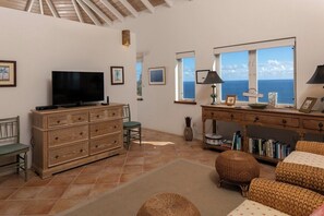 Smart TV, stereo