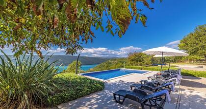 Seaview Pool House Mytilus, Labin, Croatia