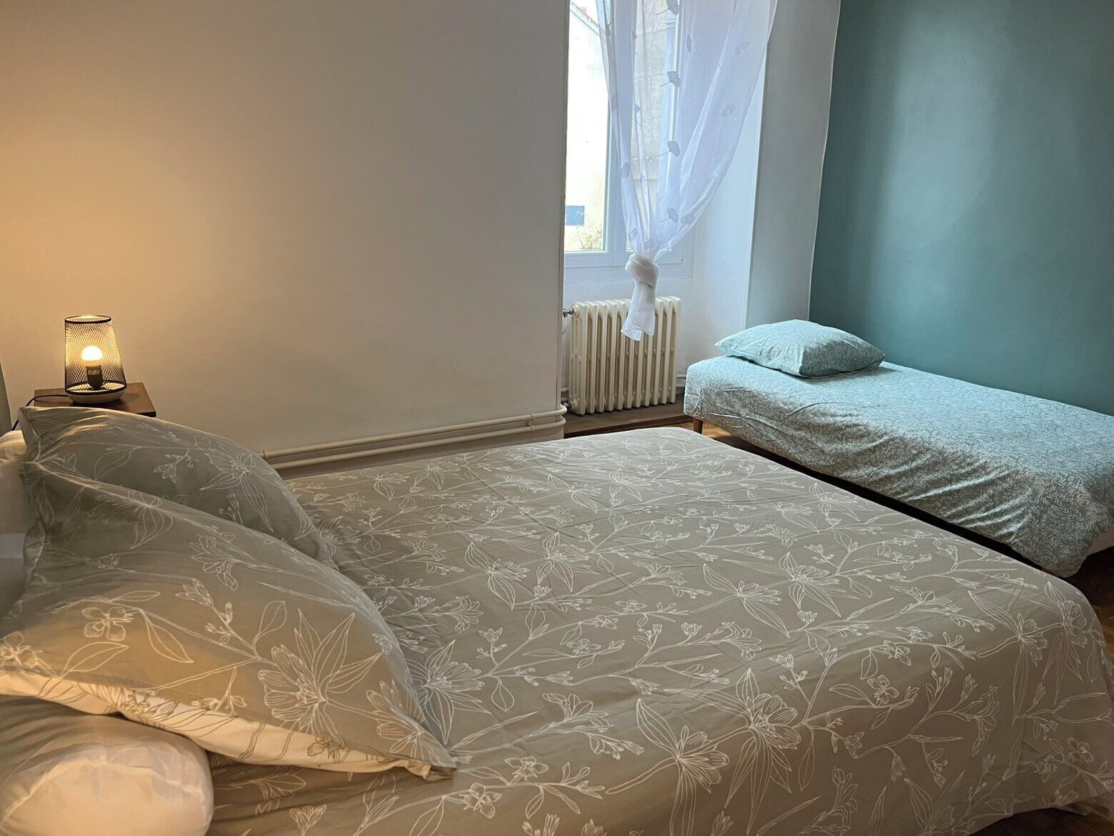 2 makuuhuonetta, vuodevaatteet