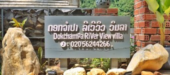 Dokchampa River View Villa