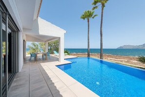 Pool - ES TAMARELLS (S'ESTANYOL) - Villa by the Sea with Private Pool and Free Wi‑Fi (Artà)