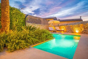 Pool - CAS CATALÀ - SUITE VP - Beautiful room in a boutique hotel with views of the shared pool (Sineu)
