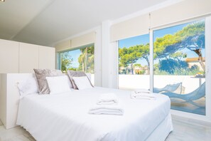4 Schlafzimmer, Bügeleisen/Bügelbrett, kostenloses WLAN, Bettwäsche
