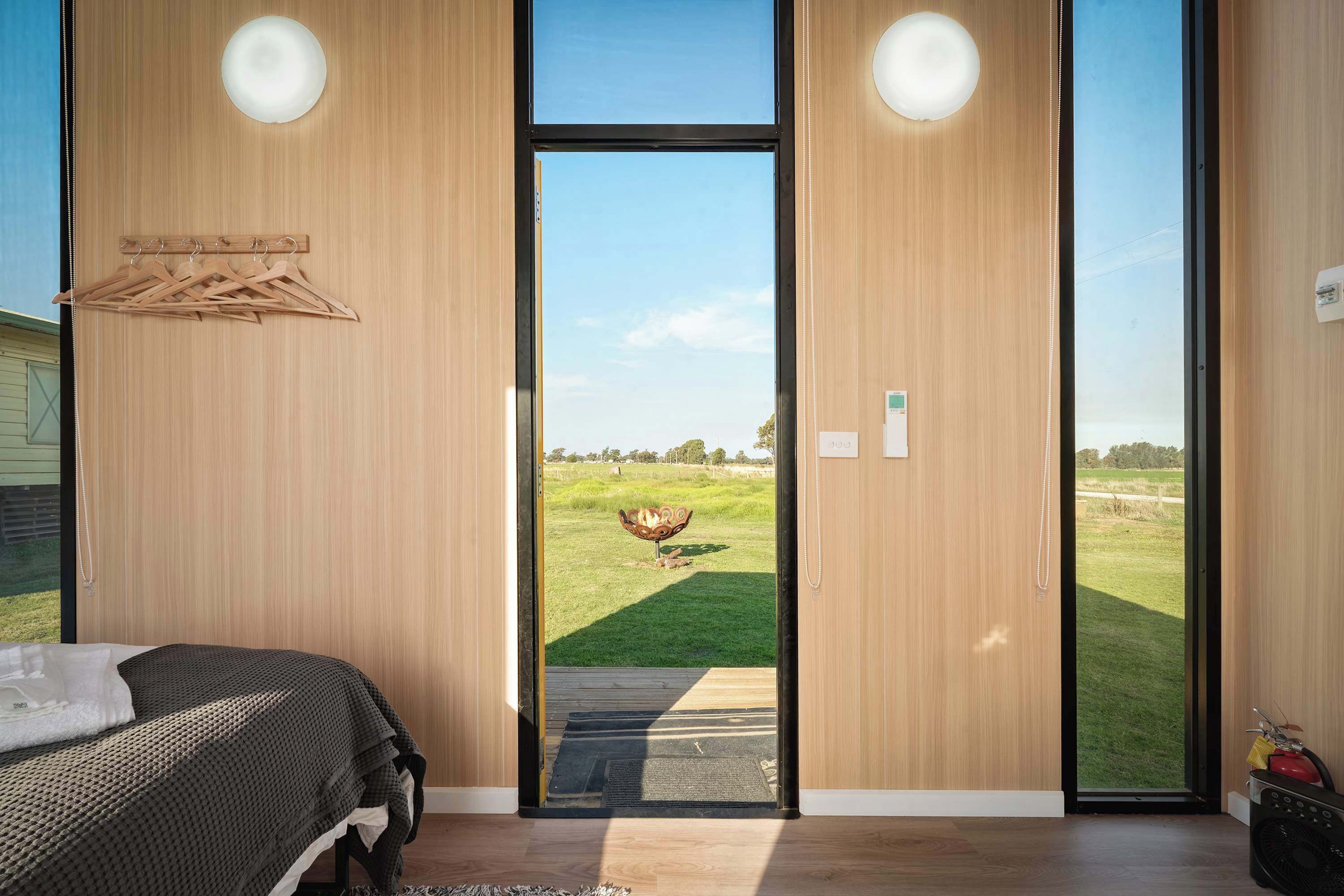 1 habitación y ropa de cama 