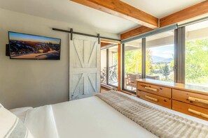 2 Schlafzimmer, Schreibtisch, WLAN, Bettwäsche